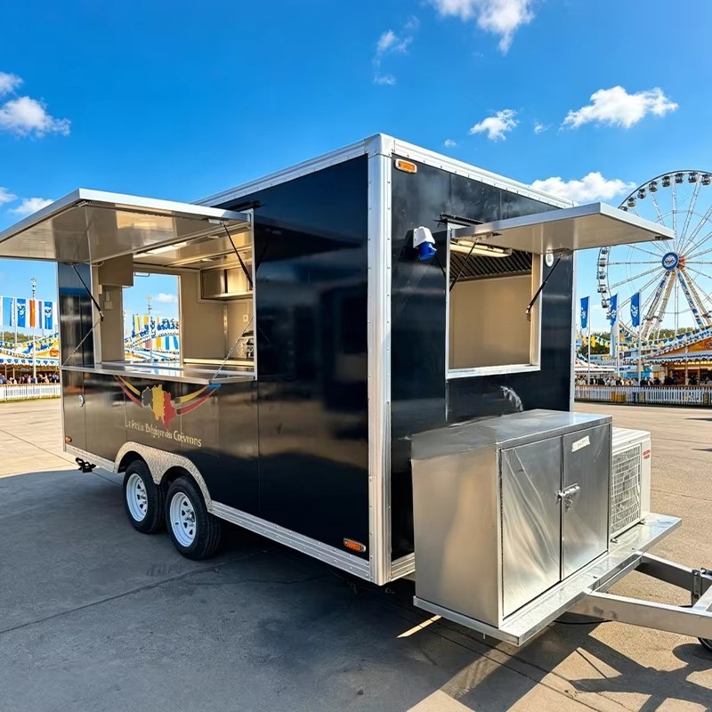 Food Snacks Catering - Rimorchio Commerciale per Alimenti Completamente Attrezzato,